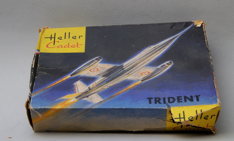 MAQUETTE DU JAGUAR chasse  d'Heller cadet au 1/100 EUR 55,00 - FR