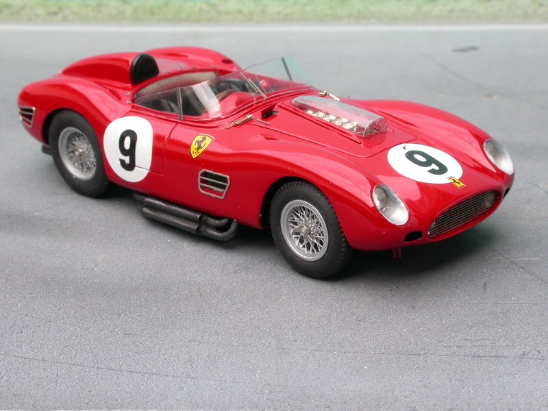Ferrari 250 TR 14 Testa Rossa – Échelle 1/43 – Heco Miniatures – Résine