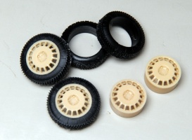 Roues Enkei 15" type neige, 4 goujons