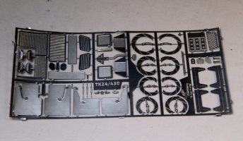 tk24-430_subaru_impreza_555_gra_photodecs