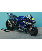 mtk12-015 yamaha m1 2005 rossi-1