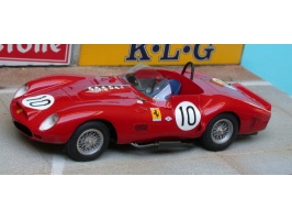 43-25c ferrari 330tri penske- rodriguez lm63 63-2