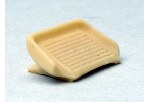 p930