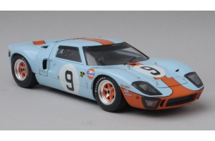 tk24-343 ford gt40 1er lm68-69 01