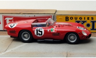 43-42_ferrari_250tri61_sss_le_mans__1962_01