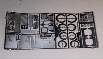 tk24-430_subaru_impreza_555_gra_photodecs