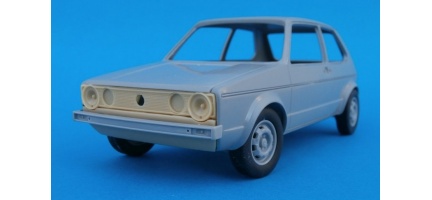 VW Golf GTi phase 1: Calandre 4 phares et pots