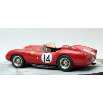 24-03 ferrari 250tr 1er lm58 01