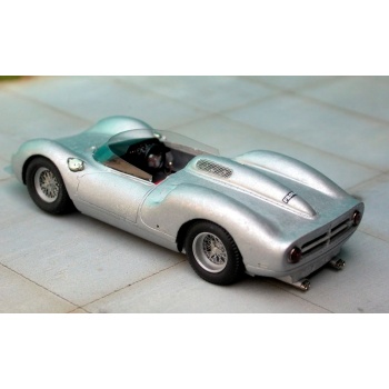 43-37 ferrari 330p2 tests monza 64-65-7