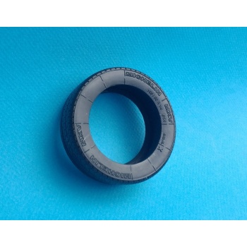 8pn01-2_resize
