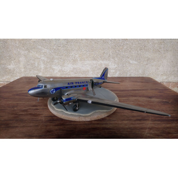 italeri_-_dc3_air_france_01