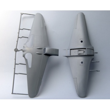 sh32067_yak-3_02
