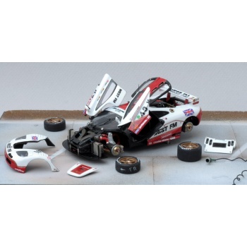 si03d mclaren f1gtr west 04