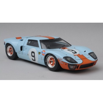 tk24-343 ford gt40 1er lm68-69 01